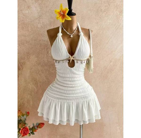 Robe Courte Smockée